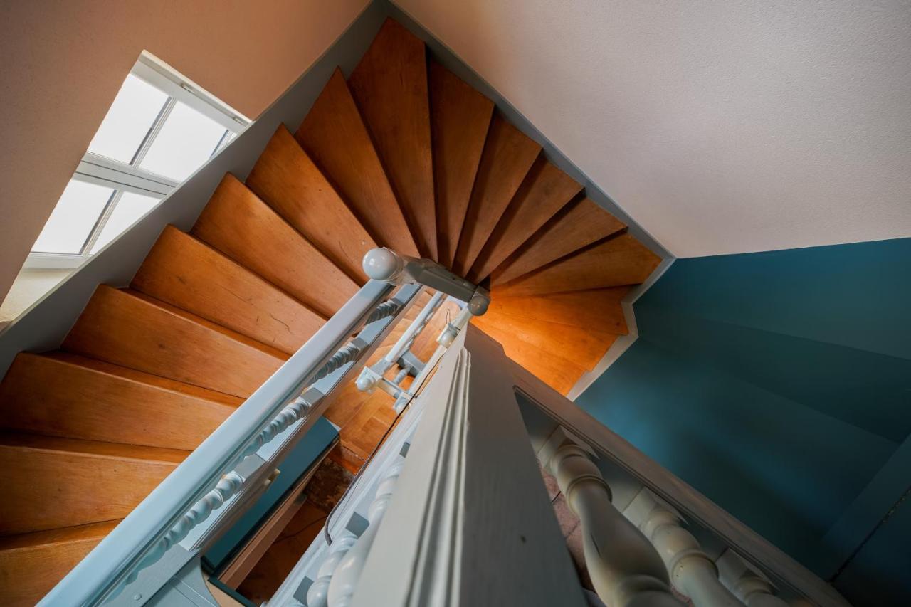 Appartement Montagnon - Les Suites Du Palais - Classe 4 Etoiles, Parking Prive, Vue Cathedrale, 3 Chambres, Primo C0Nciergerie Nevers Luaran gambar