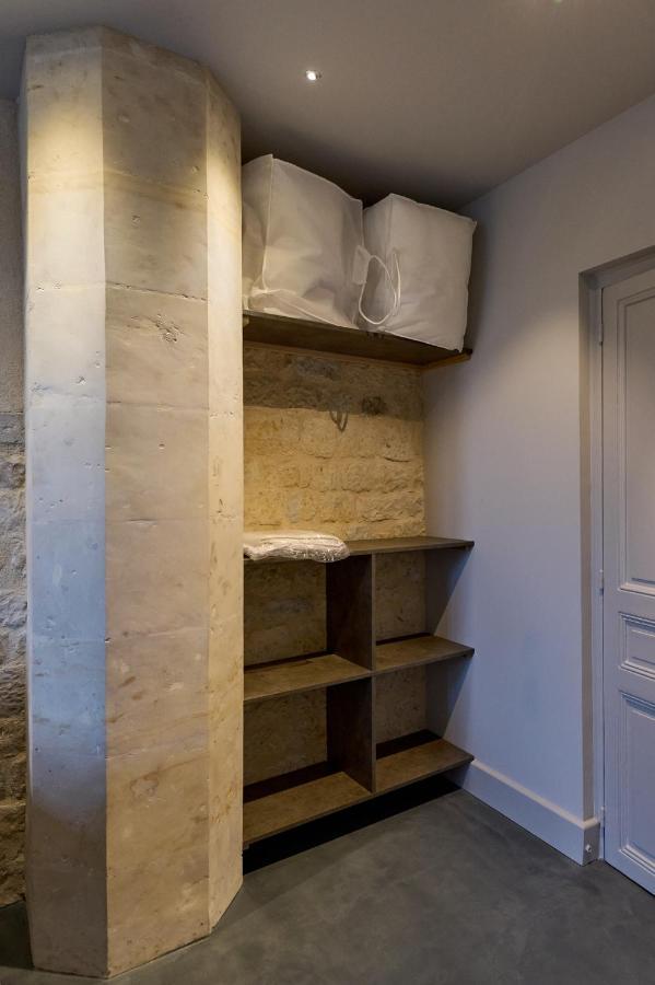 Appartement Montagnon - Les Suites Du Palais - Classe 4 Etoiles, Parking Prive, Vue Cathedrale, 3 Chambres, Primo C0Nciergerie Nevers Luaran gambar